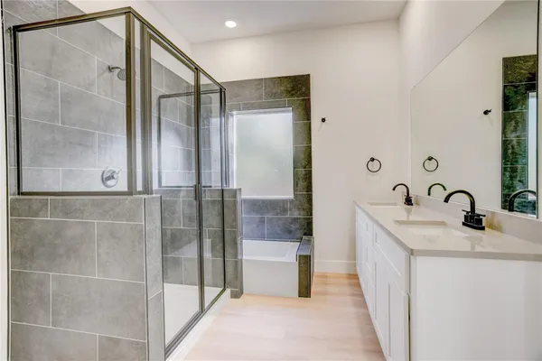 $2,650 | 10514 Ashville Drive, Houston, TX 77051