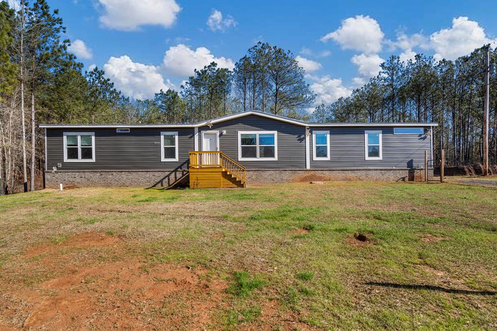 15 Rutledge Road Seale, AL 36875 - Photo 1 of 10 Main View