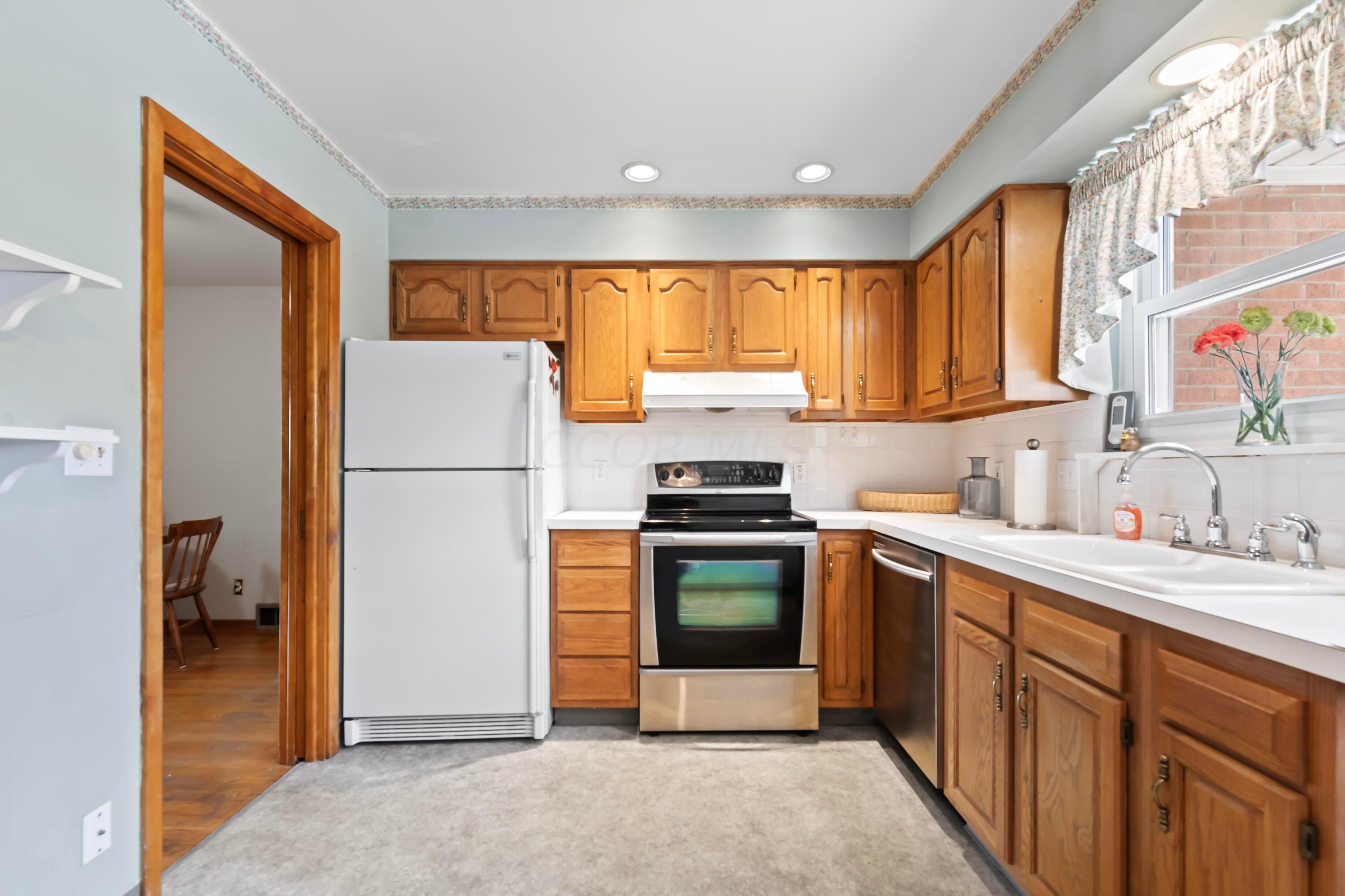 1792 Ardleigh Road Columbus, OH 43221 - Photo 20 of 39 photos_high_resolution_1792ArdleighRoad_