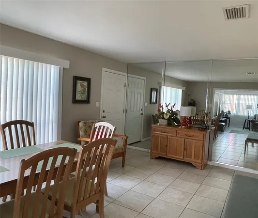 $1,950 | 828 South Tuttle Avenue, Unit A, Sarasota, FL 34237