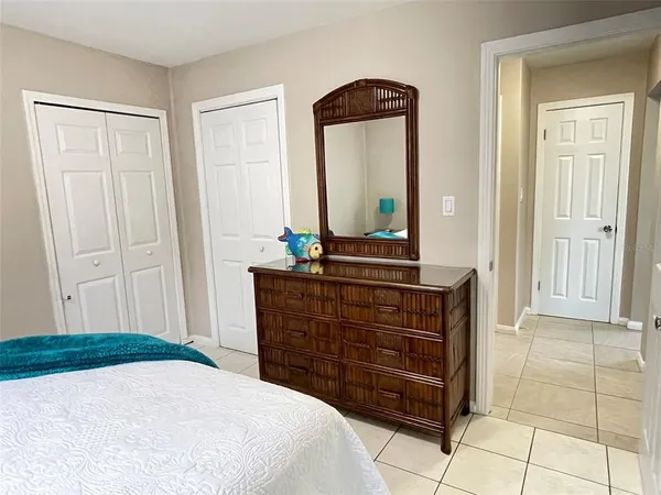 $1,950 | 828 South Tuttle Avenue, Unit A, Sarasota, FL 34237