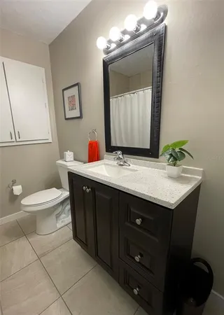 $1,950 | 828 South Tuttle Avenue, Unit A, Sarasota, FL 34237