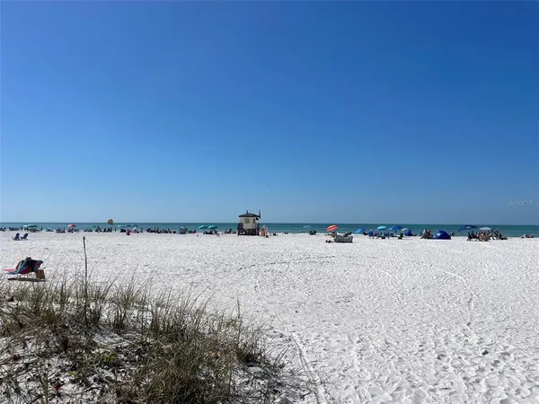 $1,950 | 828 South Tuttle Avenue, Unit A, Sarasota, FL 34237