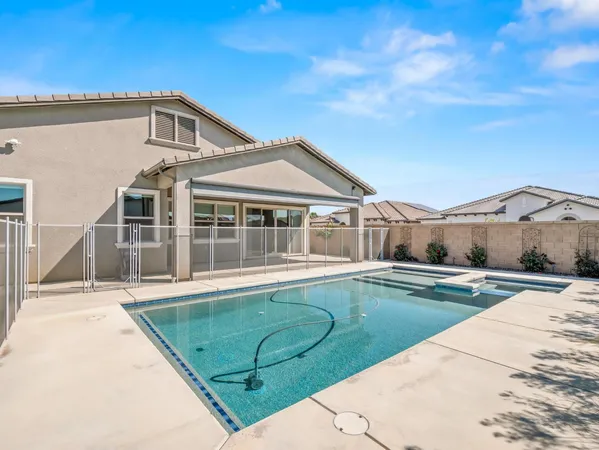 $970,000 | 1734 Park Avenue, Clovis, CA 93619