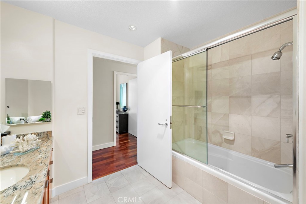 3141 Michelson Drive, Unit 1607 Irvine, CA 92612 - Photo 21 of 40