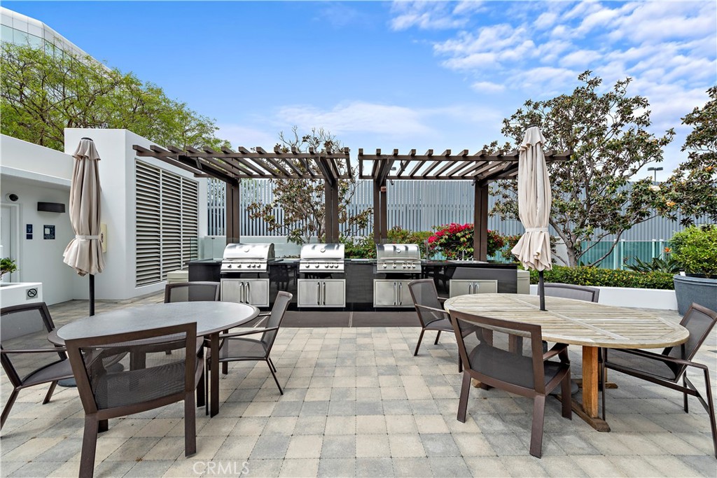 3141 Michelson Drive, Unit 1607 Irvine, CA 92612 - Photo 34 of 40 BBQ area
