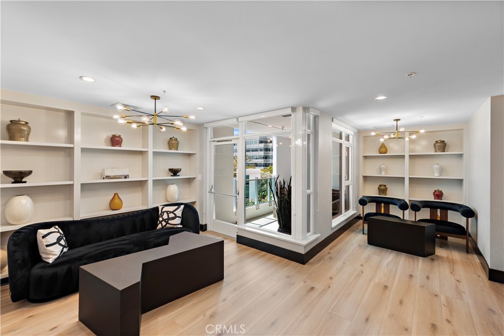 3141 Michelson Drive, Unit 1607 Irvine, CA 92612 - Photo 35 of 40 lounge