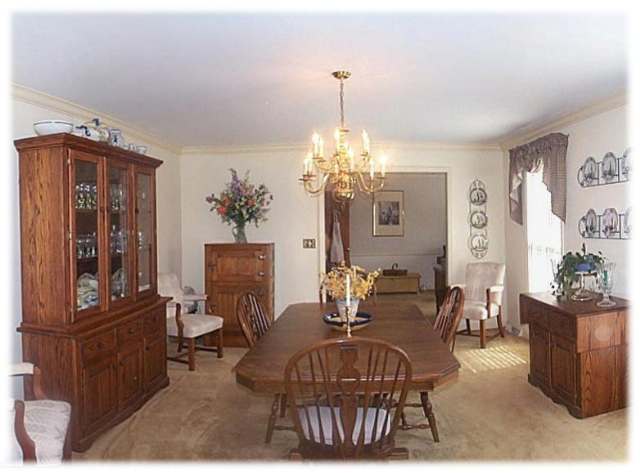 404 Sweetwater Road Greer, SC 29650 - Photo 3 of 9 Gallery Image 3