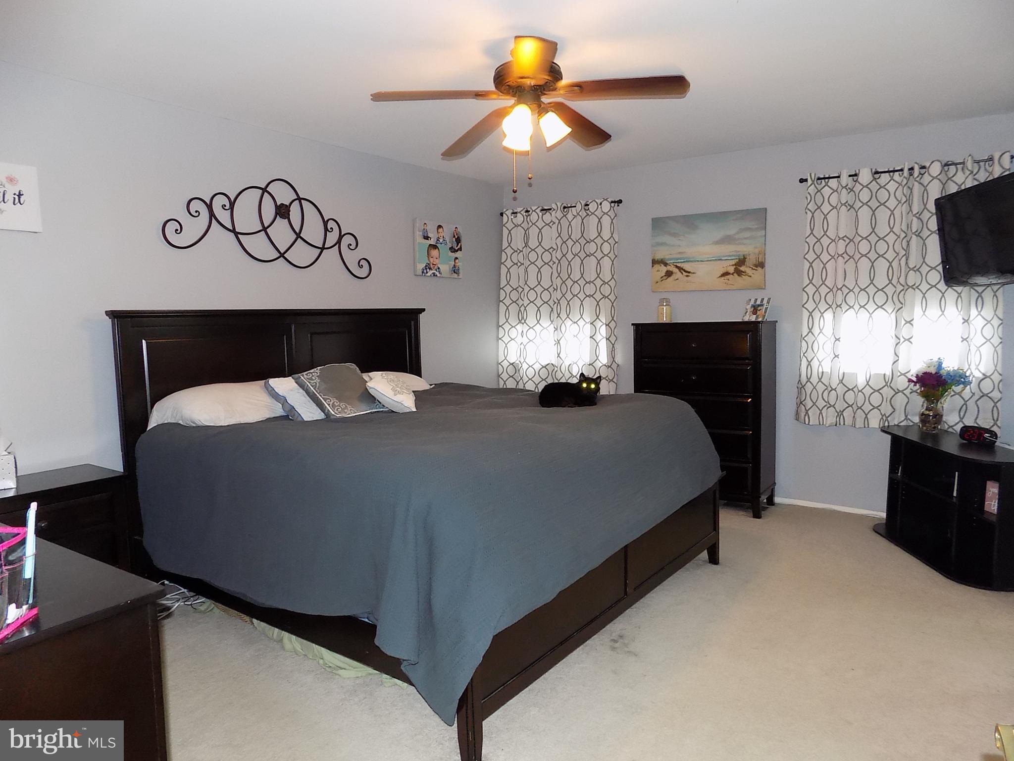 517 Fairhurst Road Fairless Hills, PA 19030 - Photo 19 of 27 Gallery Image 19