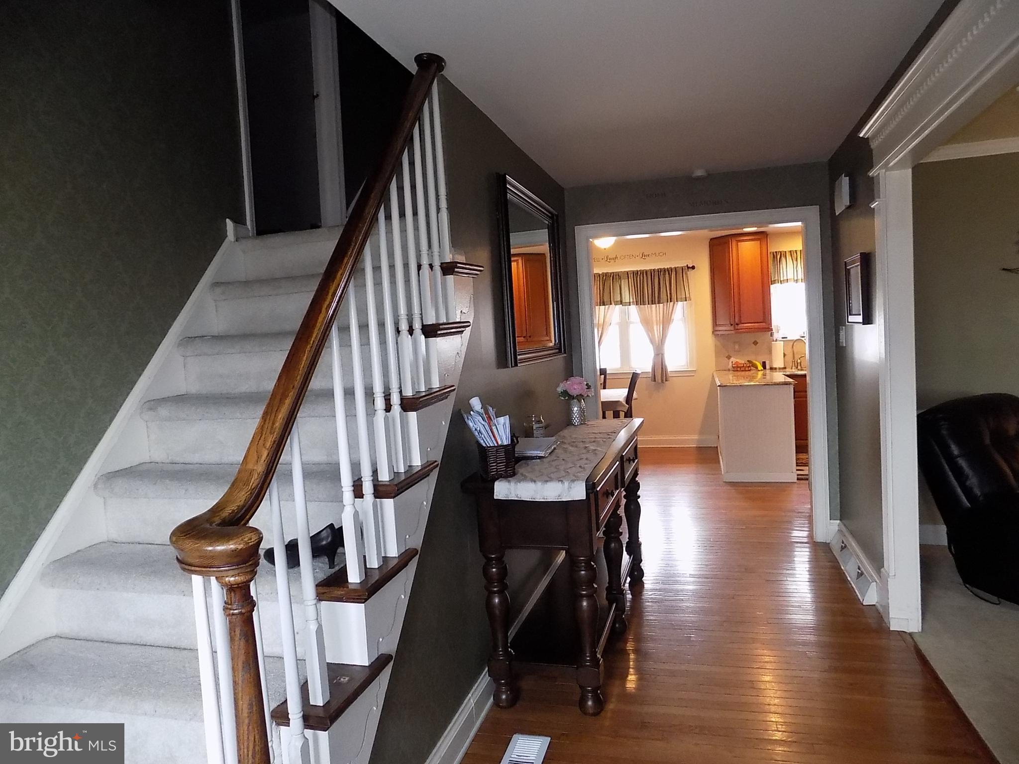 517 Fairhurst Road Fairless Hills, PA 19030 - Photo 4 of 27 Gallery Image 4