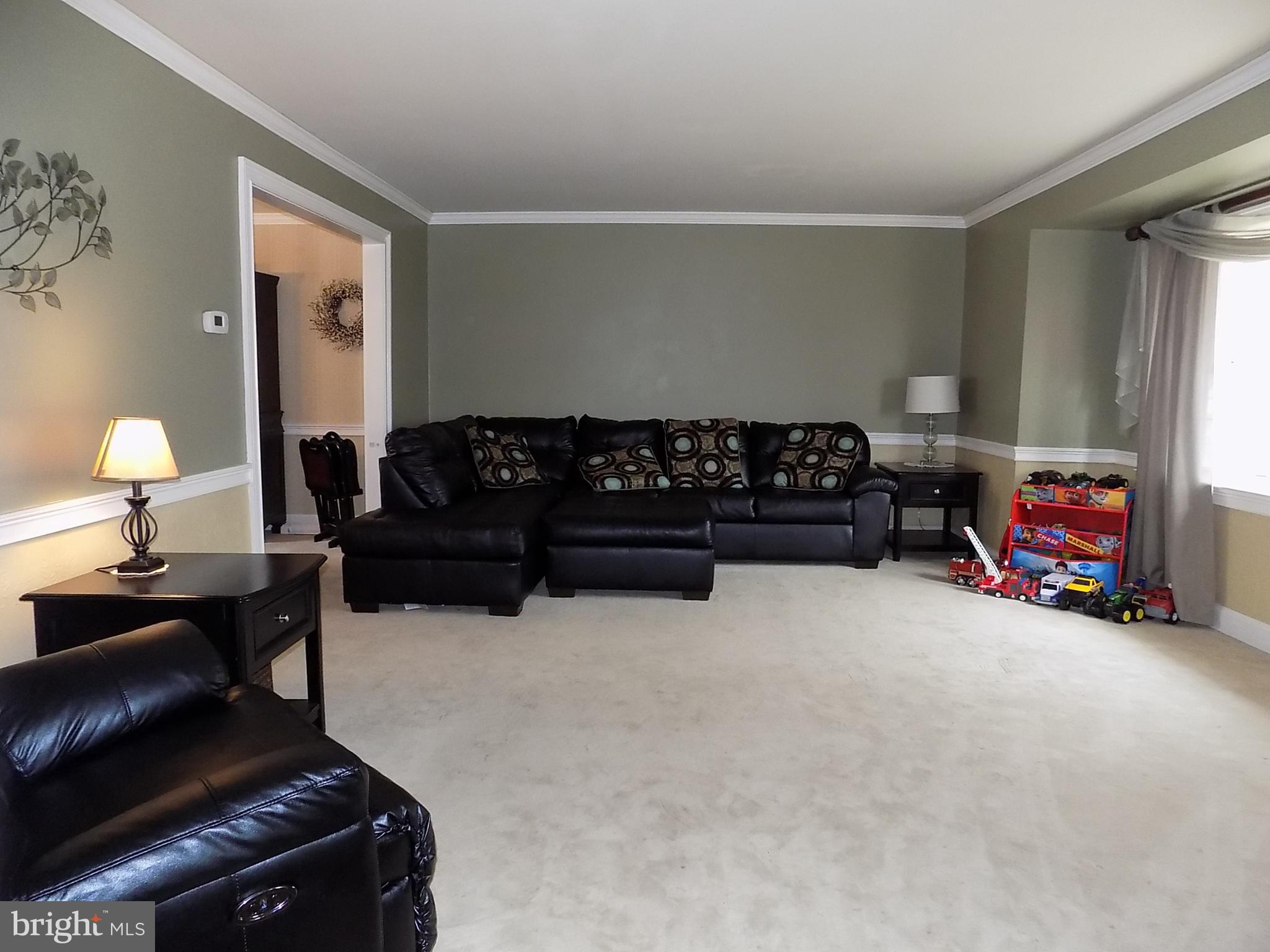 517 Fairhurst Road Fairless Hills, PA 19030 - Photo 6 of 27 Gallery Image 6