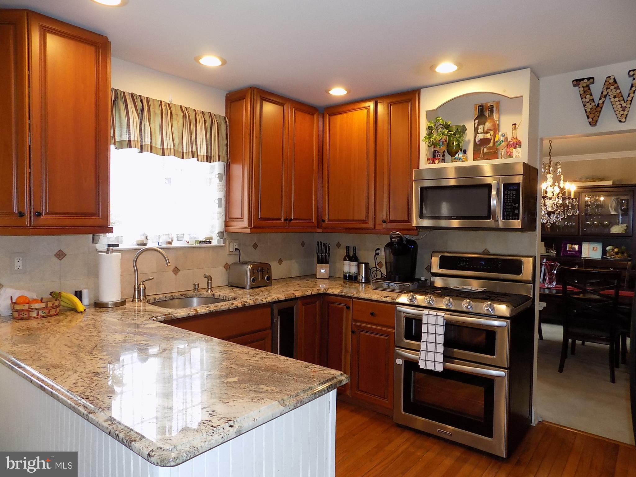 517 Fairhurst Road Fairless Hills, PA 19030 - Photo 9 of 27 Gallery Image 9