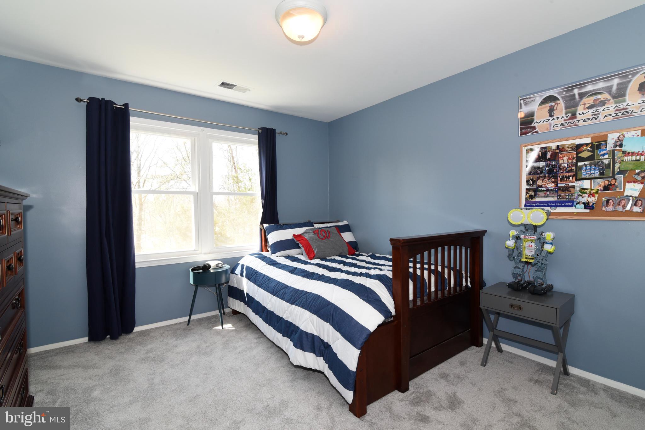 1512 Coat Ridge Road Herndon, VA 20170 - Photo 21 of 40 Upper Level Bedroom #4