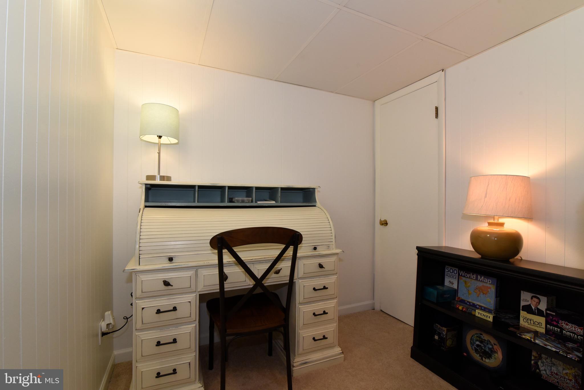 1512 Coat Ridge Road Herndon, VA 20170 - Photo 29 of 40 Lower Level Homework Nook.