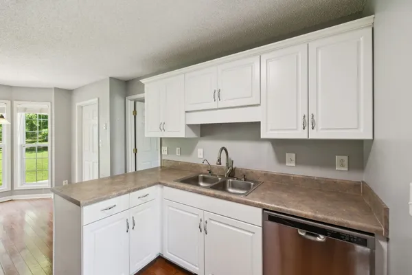 $455,900 | 1040 Heatherwood Road, Pleasant View, TN 37146