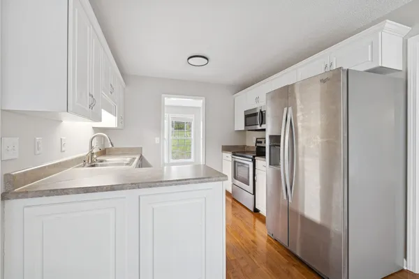 $455,900 | 1040 Heatherwood Road, Pleasant View, TN 37146