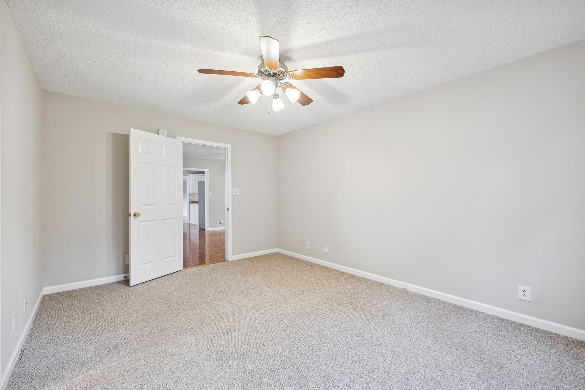 1040 Heatherwood Road Pleasant View, TN 37146 - Photo 19 of 41