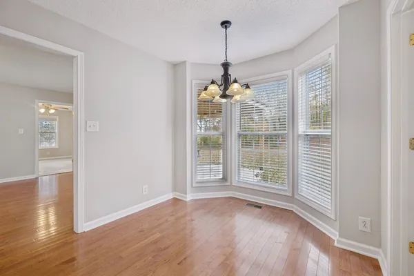 $455,900 | 1040 Heatherwood Road, Pleasant View, TN 37146