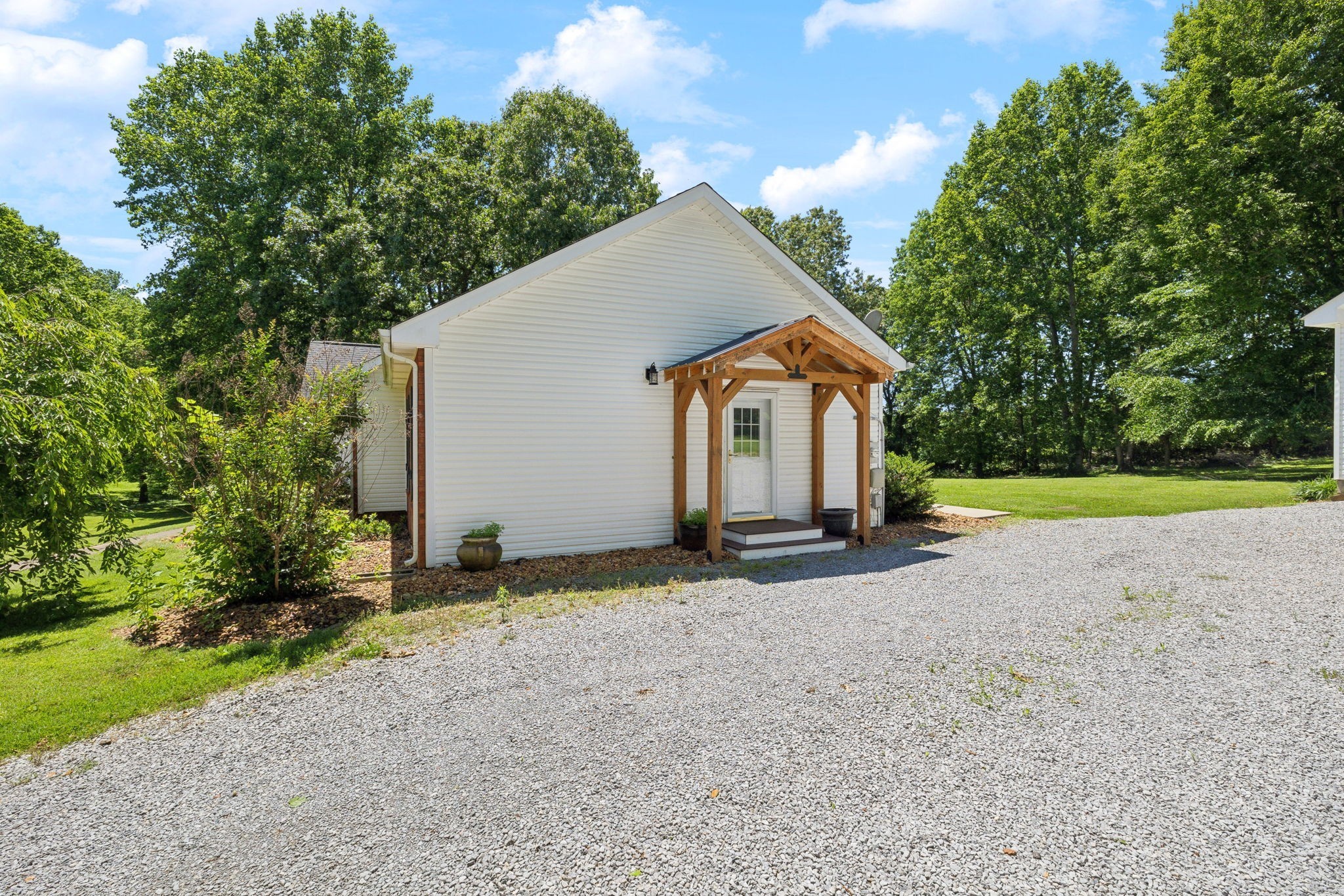 1040 Heatherwood Road Pleasant View, TN 37146 - Photo 29 of 41