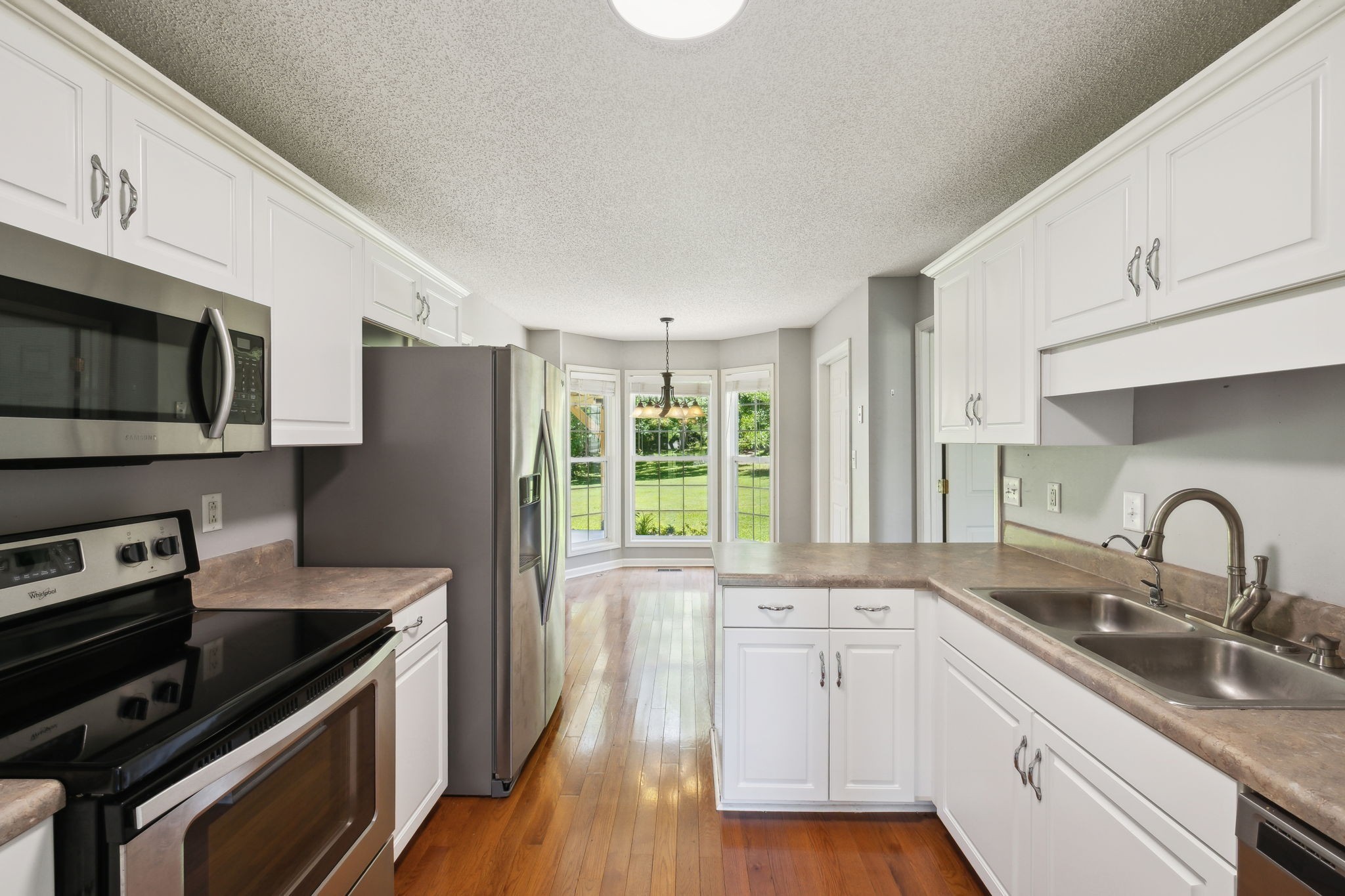 1040 Heatherwood Road Pleasant View, TN 37146 - Photo 10 of 41