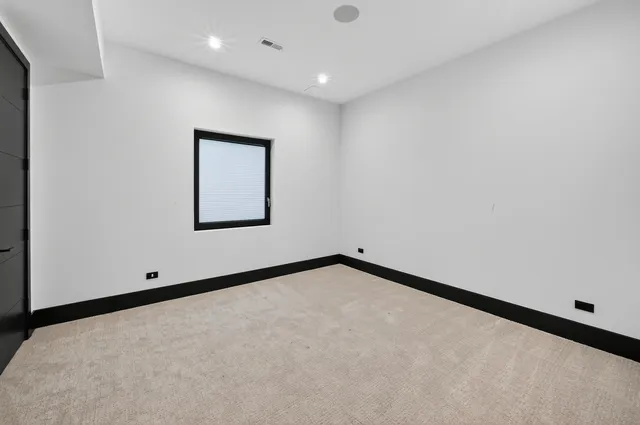 $2,995,000 | 25 Rolling Hills Drive, Barrington, IL 60010