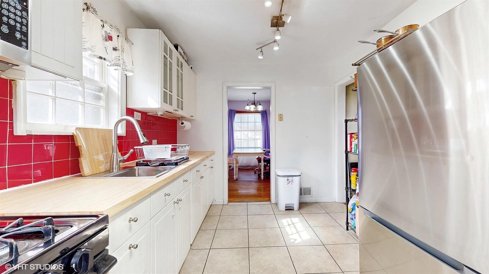 508 173rd Street Hammond, IN 46324 - Photo 21 of 61 1600x899