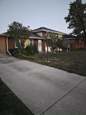 $395,000 | 7749 Odell Avenue, Bridgeview, IL 60455