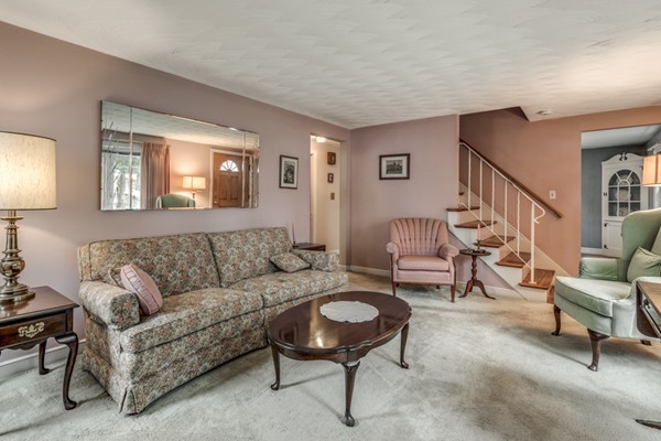 43 Upland Road Waltham, MA 02451 - Photo 9 of 30 Gallery Image 9