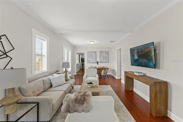 $350,000 | 318 West Osborne Avenue, Tampa, FL 33603