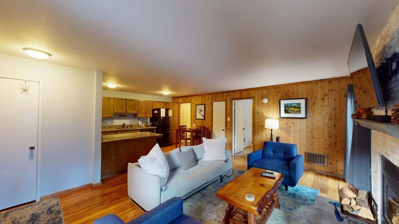 153 Lake Mary Road, Unit 113 Mammoth Lakes, CA 93546 - Photo 5 of 12