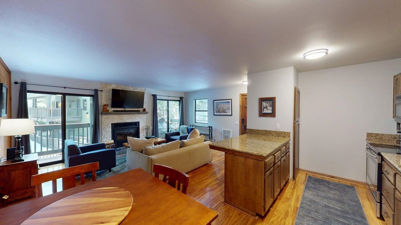153 Lake Mary Road, Unit 113 Mammoth Lakes, CA 93546 - Photo 7 of 12