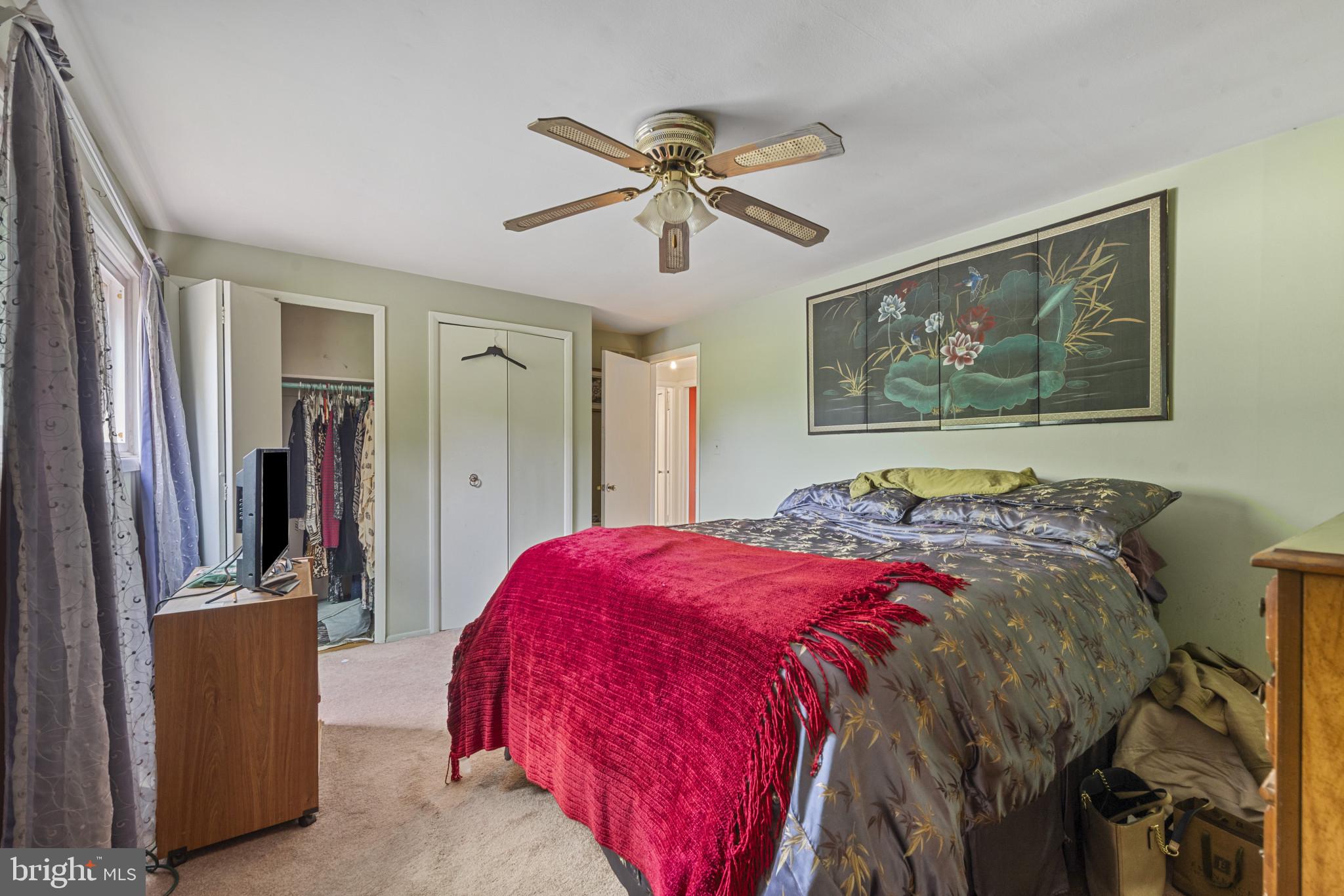 615 Kahn Drive Baltimore, MD 21208 - Photo 18 of 35 Primary Bedroom with 2 closets