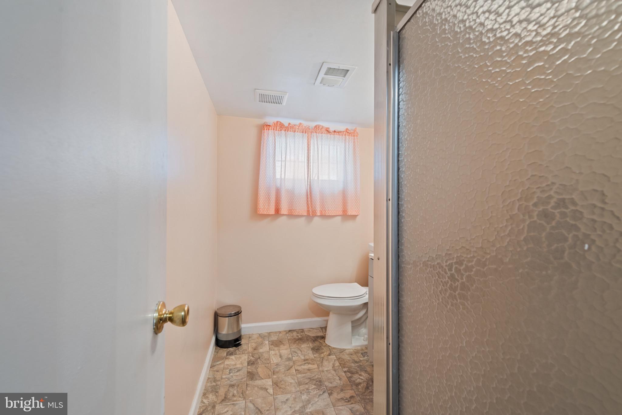 615 Kahn Drive Baltimore, MD 21208 - Photo 32 of 35 Lower Level Full Bath