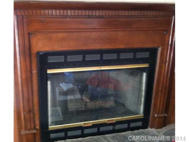 691 Jericho Road Harmony, NC 28634 - Photo 3 of 16 Gallery Image 3