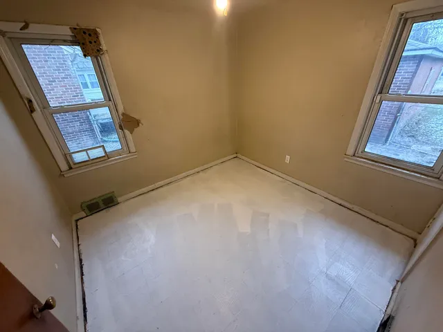 $134,500 | 17697 Norborne, Redford, MI 48240