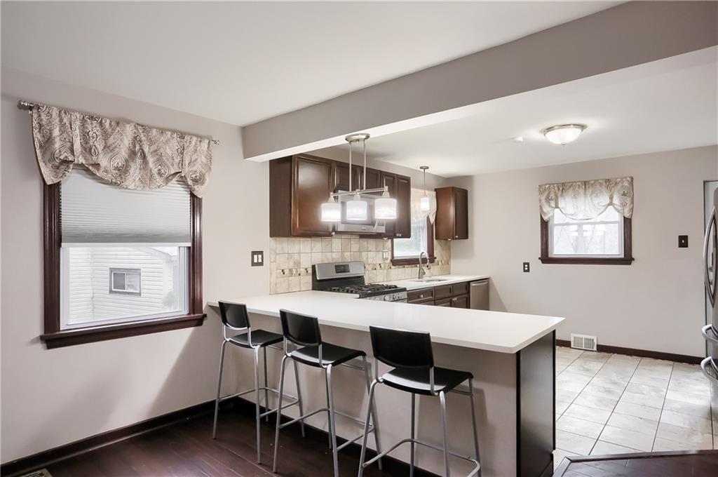 307 Harmony Road Pittsburgh, PA 15237 - Photo 12 of 24 Gallery Image 12