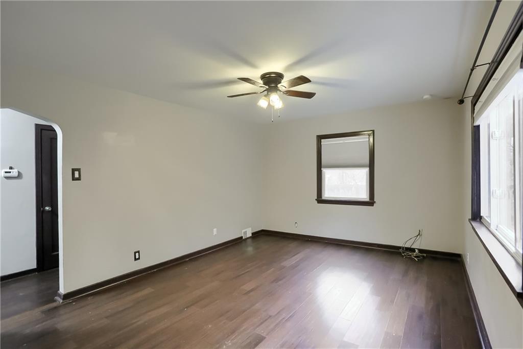 307 Harmony Road Pittsburgh, PA 15237 - Photo 7 of 24 Gallery Image 7