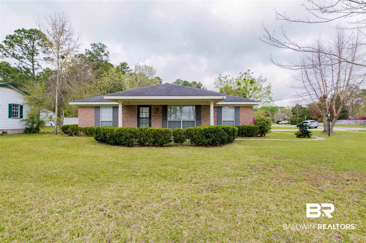 300 West Azalea Avenue Foley, AL 36535 - Photo 1 of 16