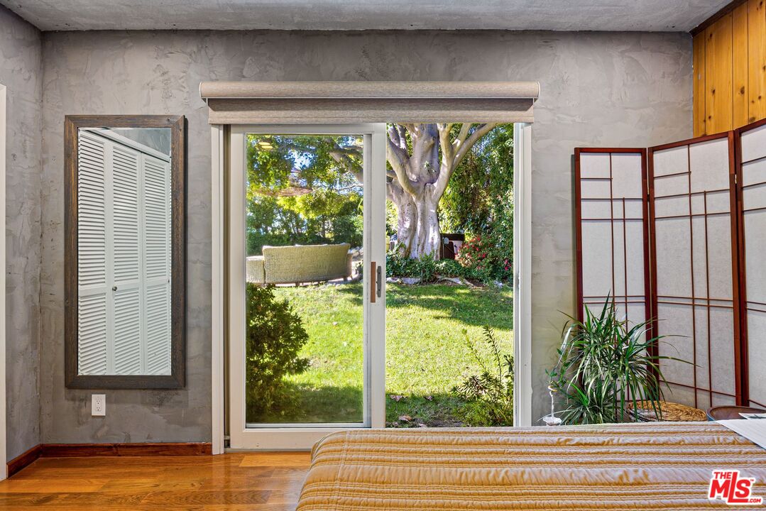 1133 Somera Road Los Angeles, CA 90077 - Photo 32 of 44