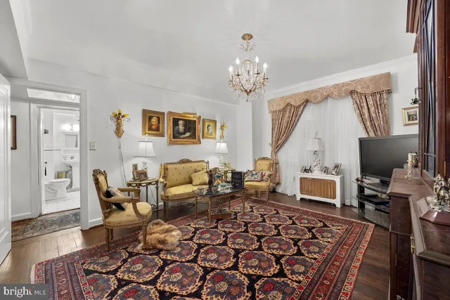 $2,000,000 | 2101 Connecticut Avenue Northwest, Unit 6, Washington, DC 20009