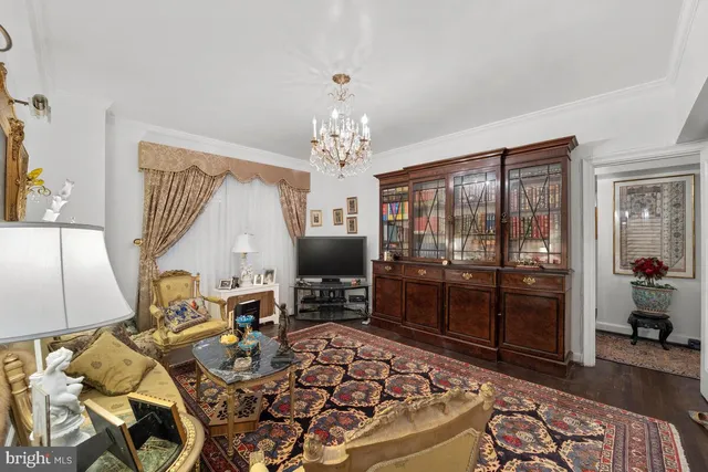 $2,000,000 | 2101 Connecticut Avenue Northwest, Unit 6, Washington, DC 20009