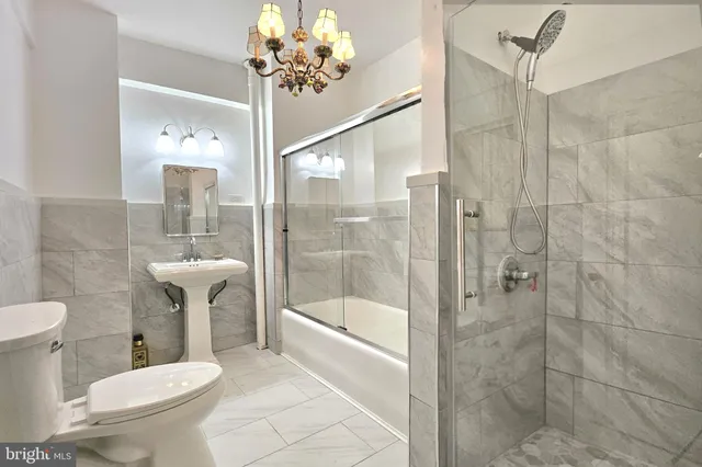 $2,000,000 | 2101 Connecticut Avenue Northwest, Unit 6, Washington, DC 20009