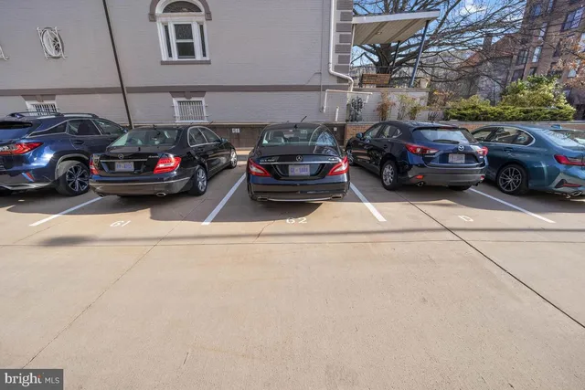 $2,000,000 | 2101 Connecticut Avenue Northwest, Unit 6, Washington, DC 20009