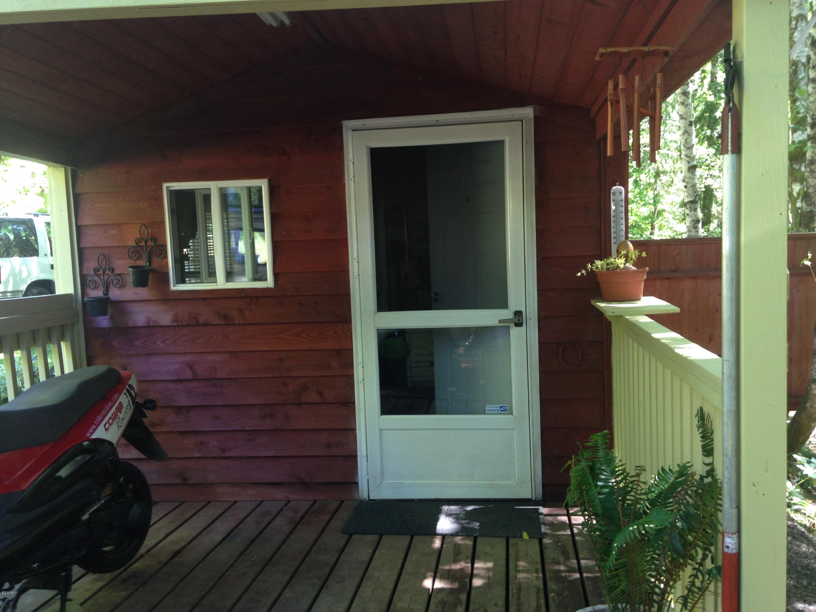 4800 North Panther Creek Road Otis, OR 97368 - Photo 5 of 16 Front Door