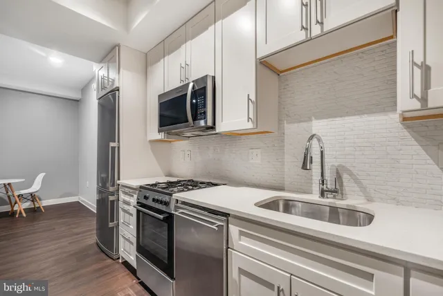 $275,000 | 1320 Fenwick Lane, Unit 7, Silver Spring, MD 20910