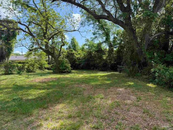 $1,150 | 1416 North 6th Avenue, Pensacola, FL 32503