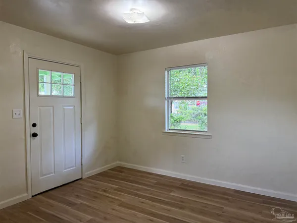 $1,150 | 1416 North 6th Avenue, Pensacola, FL 32503