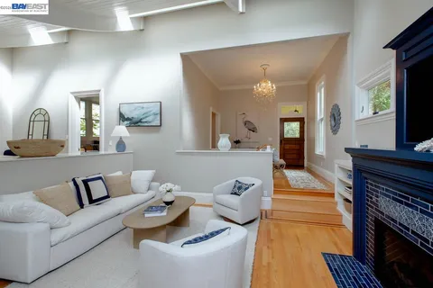 $2,495,000 | 1003 Morton Street, Alameda, CA 94501