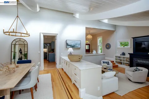 $2,495,000 | 1003 Morton Street, Alameda, CA 94501