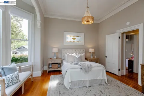 $2,495,000 | 1003 Morton Street, Alameda, CA 94501